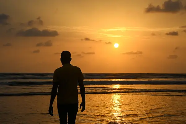 vakker solnedgang på stranden