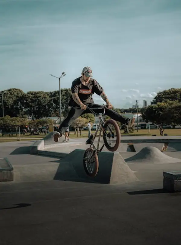 BMX Freestyle Sykkel: En Guide for Nybegynnere