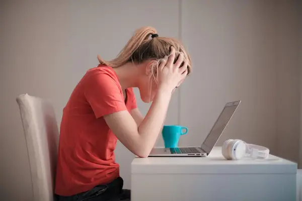 Hvordan håndtere angst for å gå på skolen